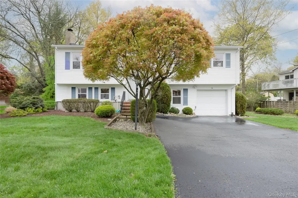 54 Meyer Oval Pearl River NY 10965
