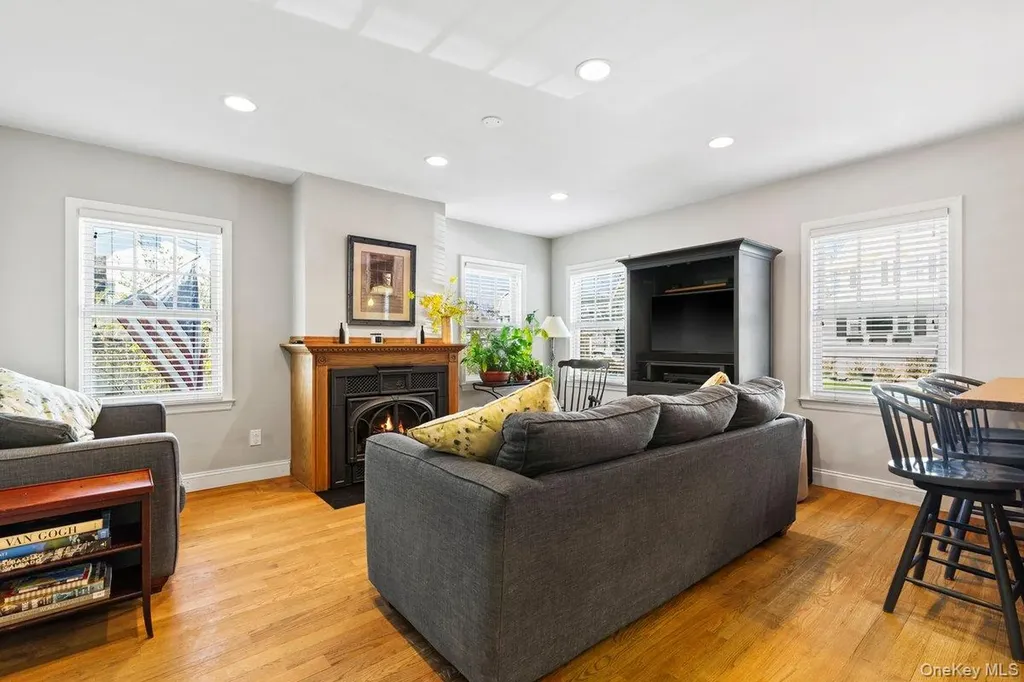 314 Hunter Street Mamaroneck NY 10543