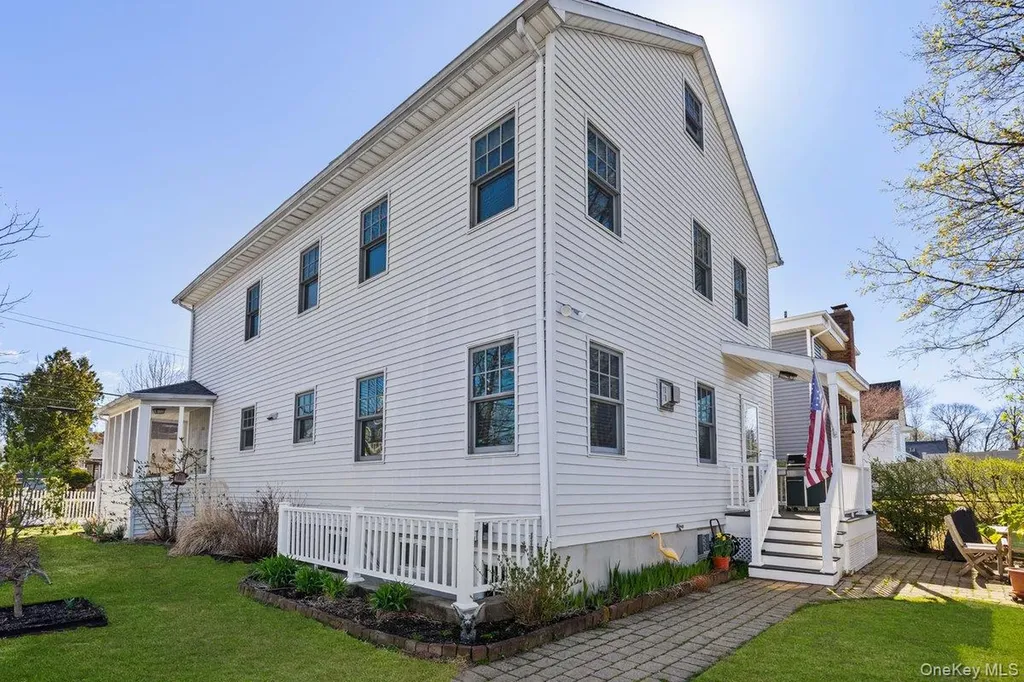 314 Hunter Street Mamaroneck NY 10543