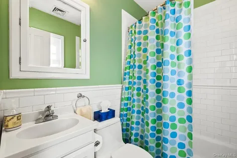 314 Hunter Street Mamaroneck NY 10543