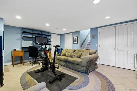 314 Hunter Street Mamaroneck NY 10543