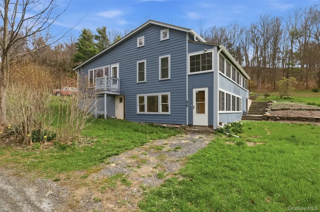 461 White Schoolhouse Rhinebeck NY 12572