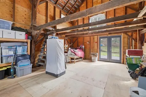 461 White Schoolhouse Rhinebeck NY 12572