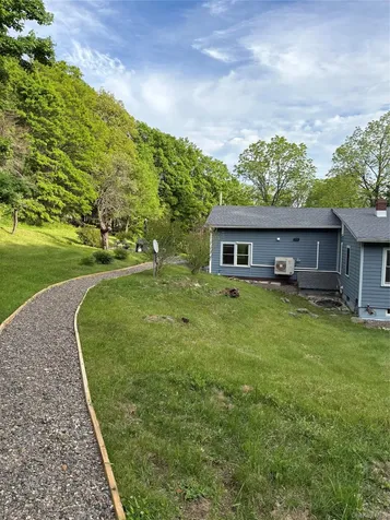 461 White Schoolhouse Rhinebeck NY 12572
