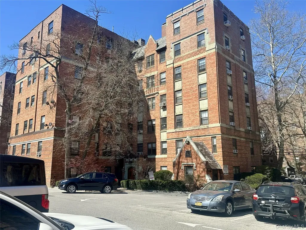 808 Bronx River Road Bronxville NY 10708