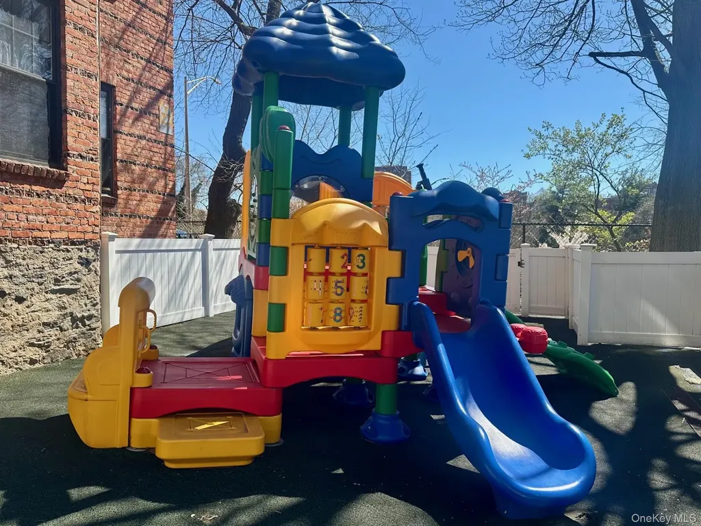 808 Bronx River Road Bronxville NY 10708