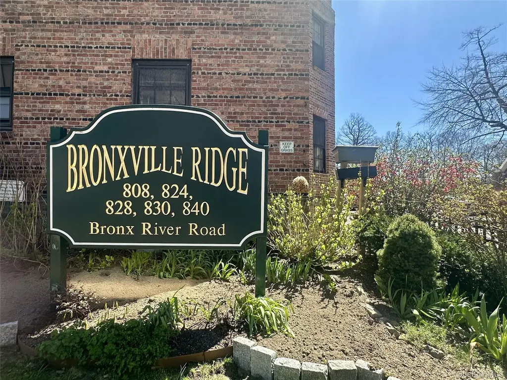 808 Bronx River Road Bronxville NY 10708