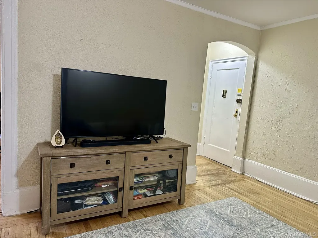 808 Bronx River Road Bronxville NY 10708