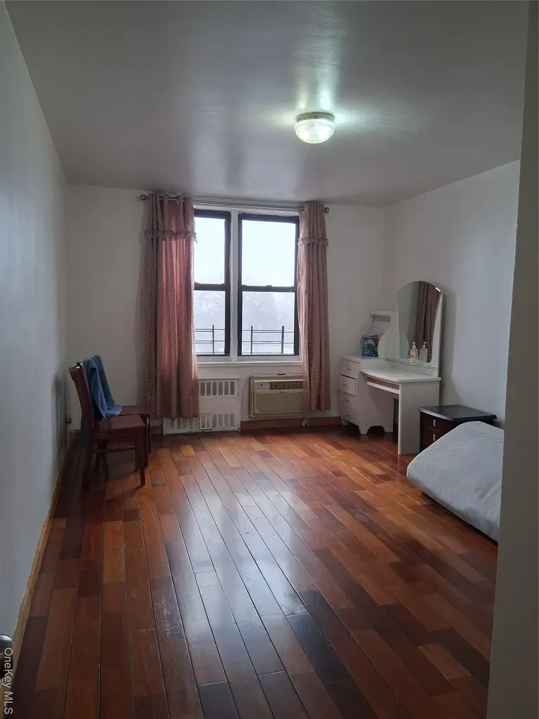137-40 45th Avenue Flushing NY 11355