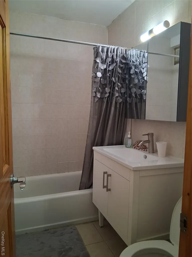 137-40 45th Avenue Flushing NY 11355