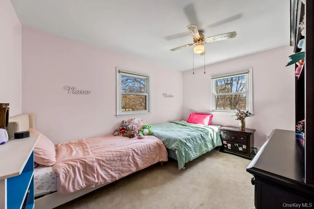 29 Sandy Brook Drive Spring Valley NY 10977