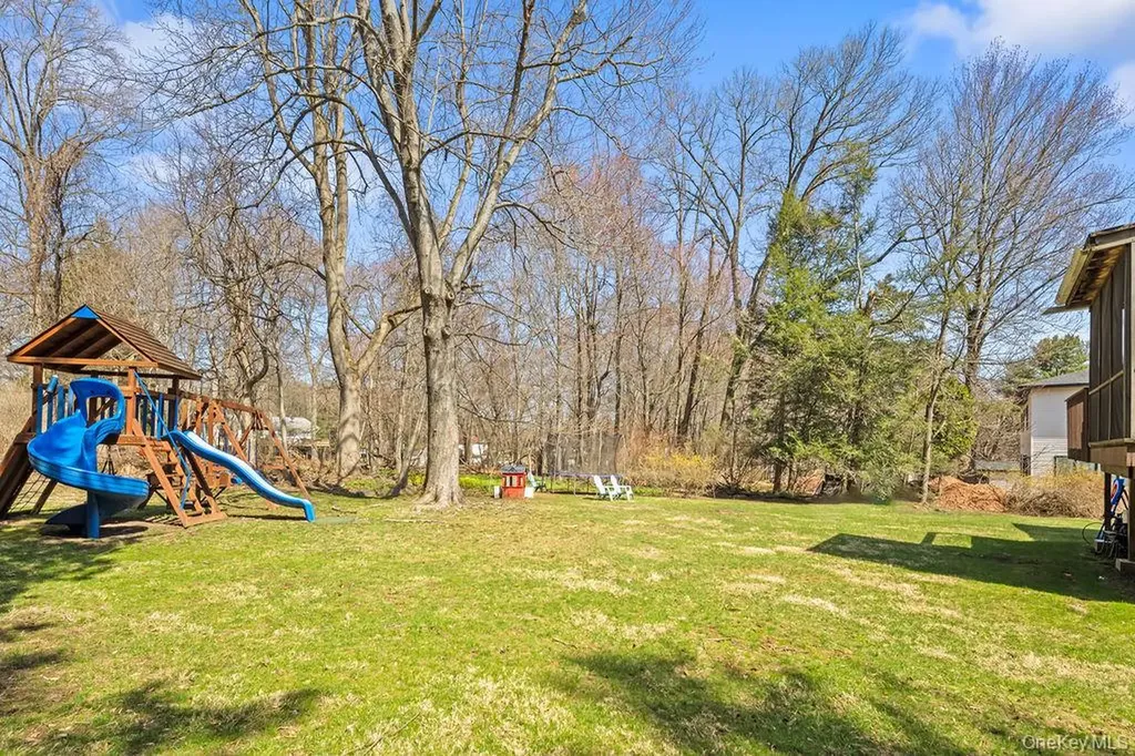 29 Sandy Brook Drive Spring Valley NY 10977