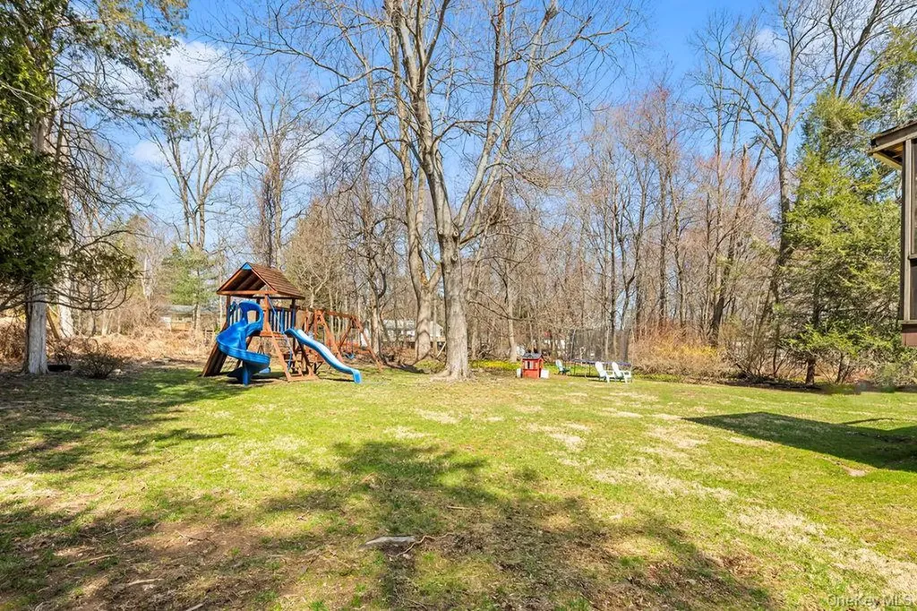 29 Sandy Brook Drive Spring Valley NY 10977