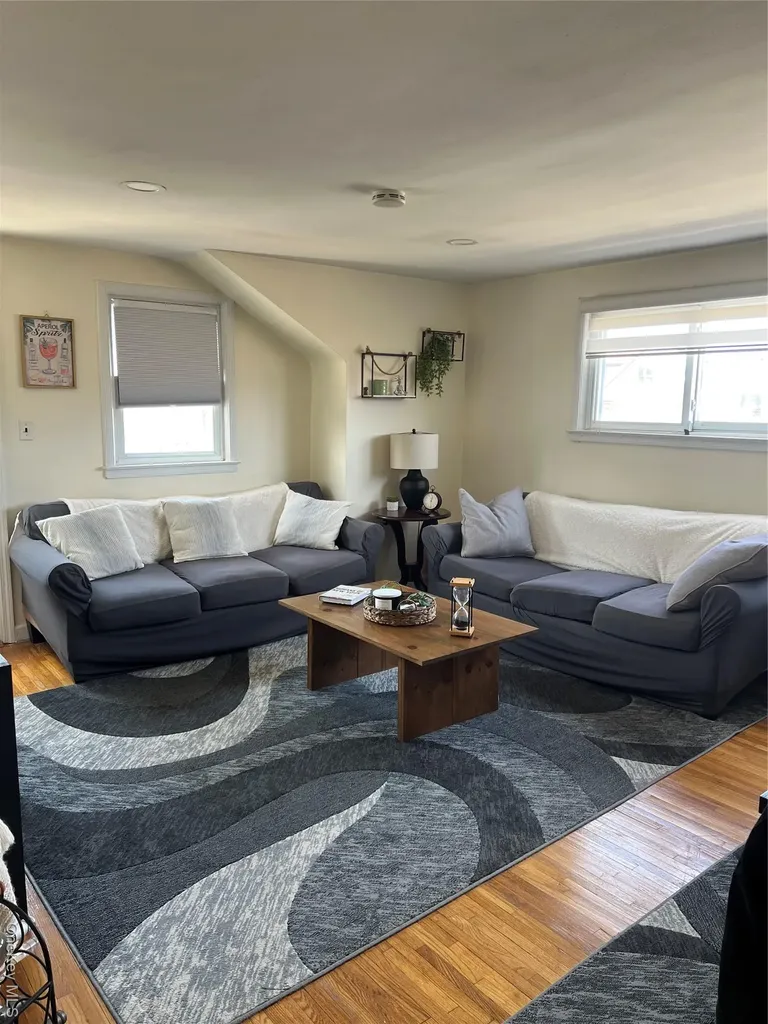 644 E Olive Street Long Beach NY 11561
