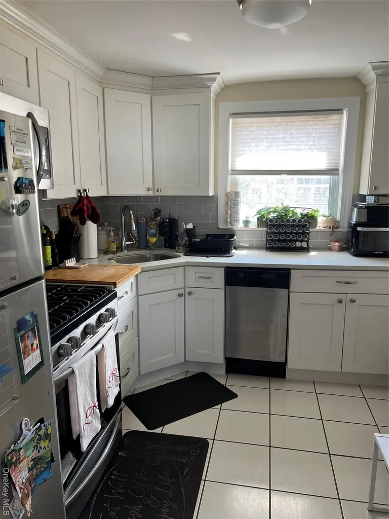 644 E Olive Street Long Beach NY 11561