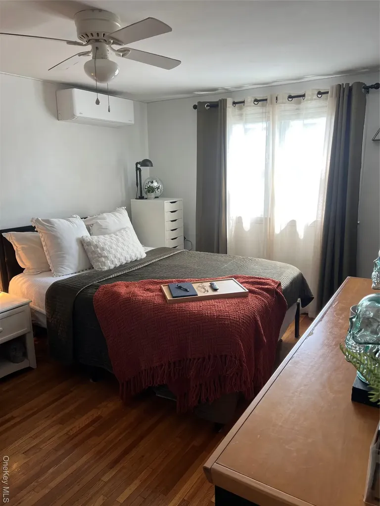 644 E Olive Street Long Beach NY 11561