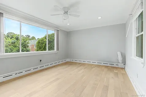14 Emerald Place Yonkers NY 10703