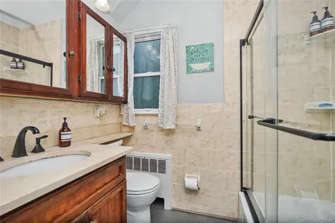 14 Emerald Place Yonkers NY 10703