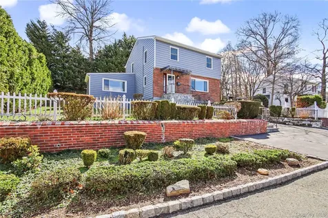 14 Emerald Place Yonkers NY 10703
