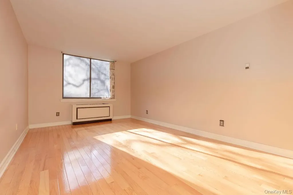 1374 Midland Avenue Bronxville NY 10708
