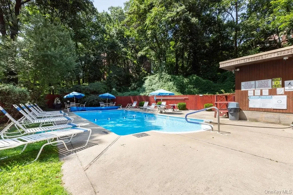 1374 Midland Avenue Bronxville NY 10708