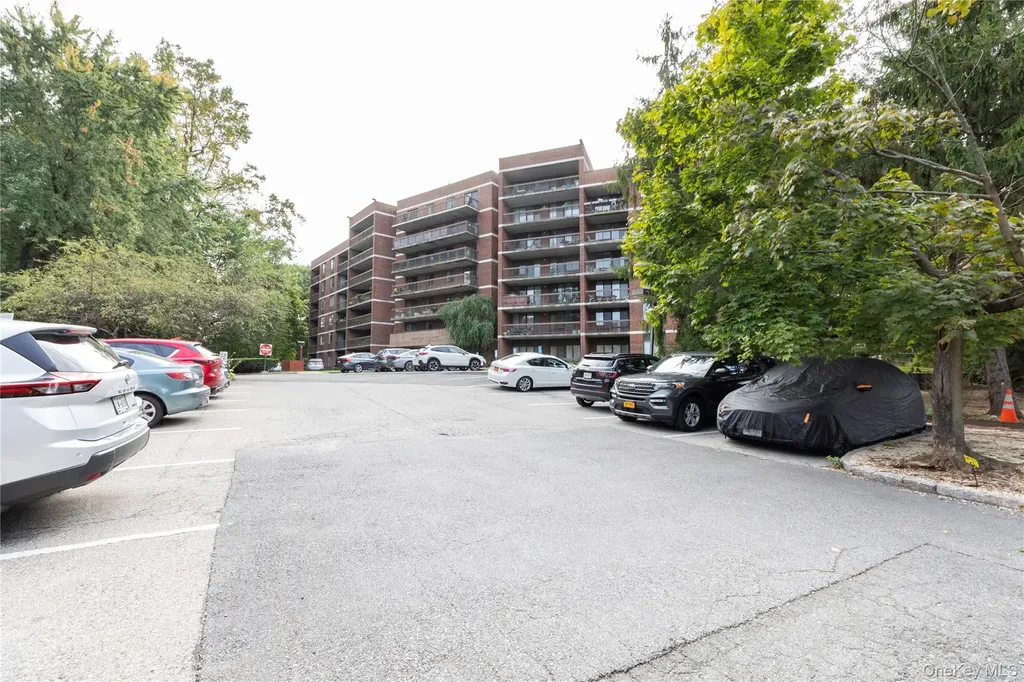 1374 Midland Avenue Bronxville NY 10708