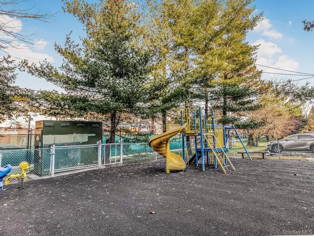 1374 Midland Avenue Bronxville NY 10708