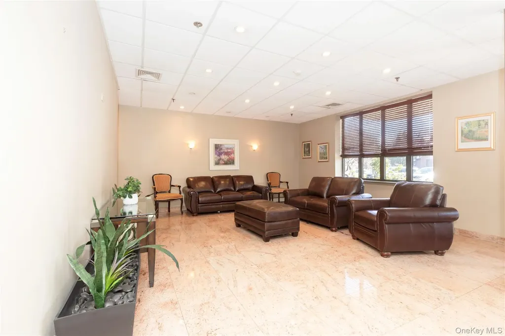 1374 Midland Avenue Bronxville NY 10708