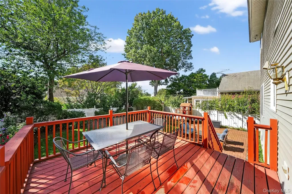 209 Neuton Avenue Rye Brook NY 10573