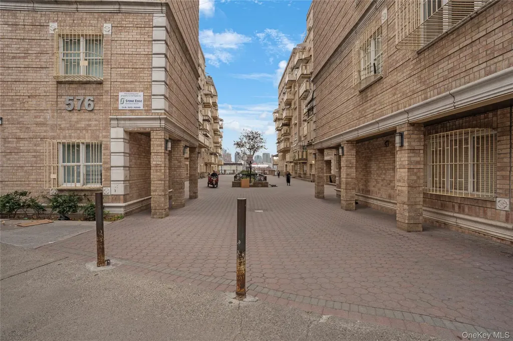 570 Wythe Avenue Brooklyn NY 11249