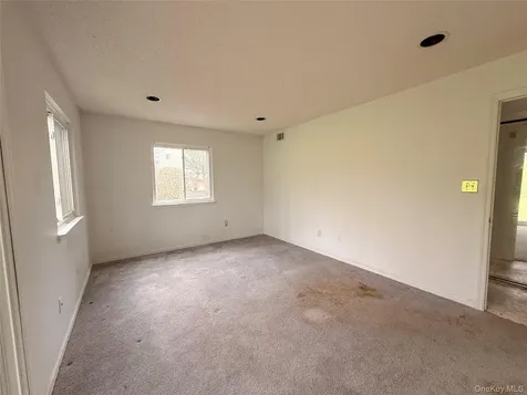27 Bayberry Drive Peekskill NY 10566