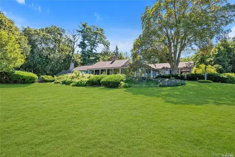 120 W Creek Farms Road Sands Point NY 11050