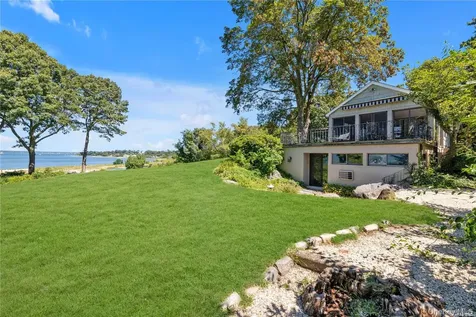 120 W Creek Farms Road Sands Point NY 11050