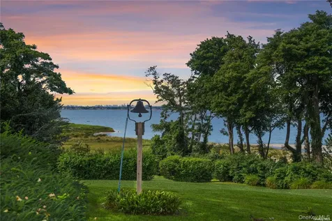 120 W Creek Farms Road Sands Point NY 11050