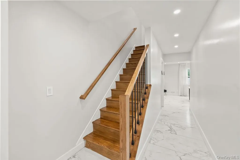 12 Sneden Court Spring Valley NY 10977