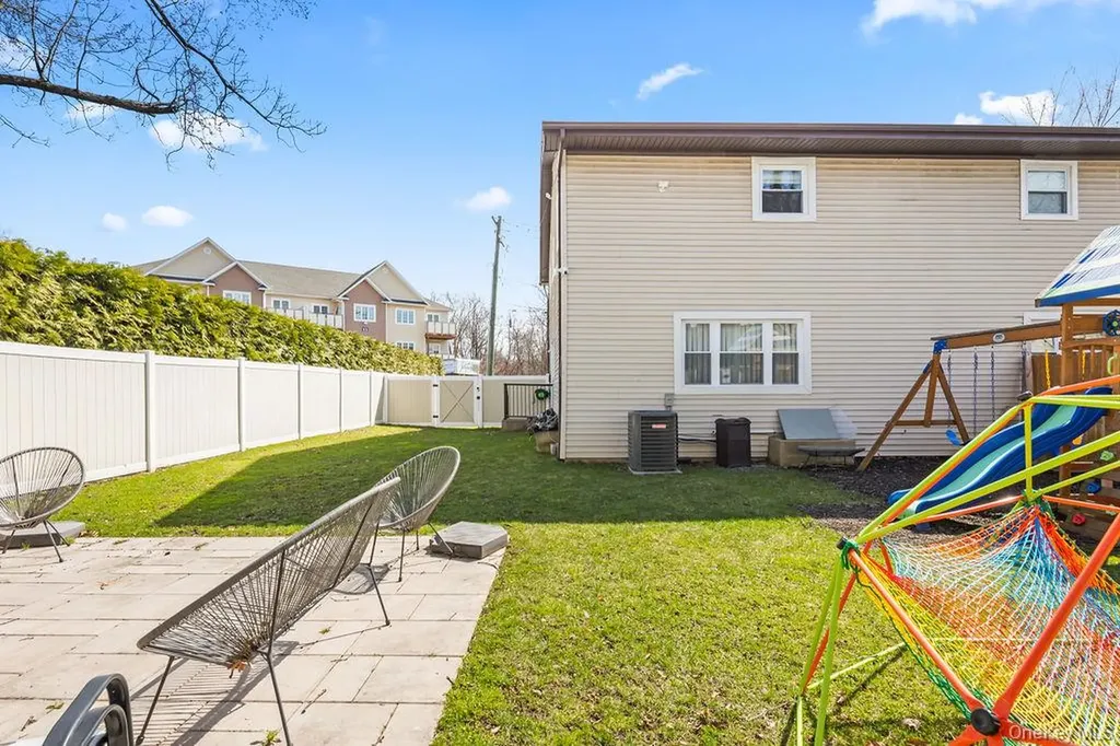 12 Sneden Court Spring Valley NY 10977