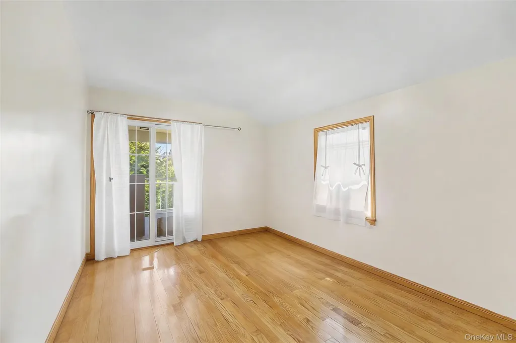 38-19 214th Place Bayside NY 11361