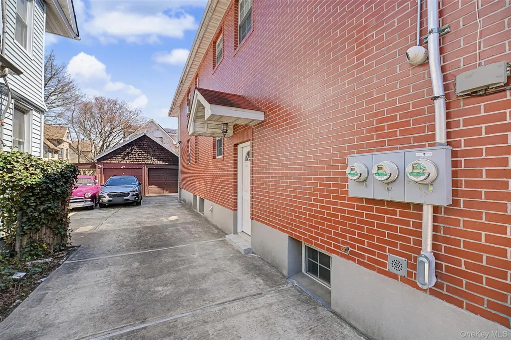 38-19 214th Place Bayside NY 11361