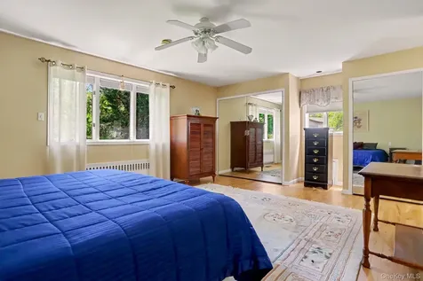 95 Gail Drive New Rochelle NY 10805