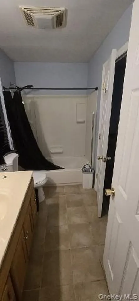 30 Madeley Lane Stony Brook NY 11790
