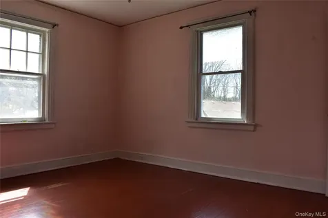 21 Rosalind Road Poughkeepsie NY 12601