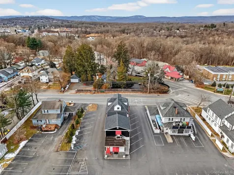 2002 E Main Street Mohegan Lake NY 10547