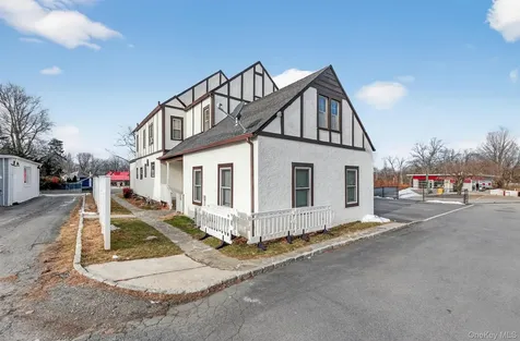 2002 E Main Street Mohegan Lake NY 10547