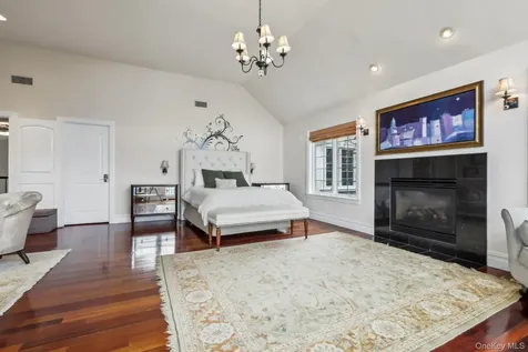 2 Tompkins Court Nyack NY 10960
