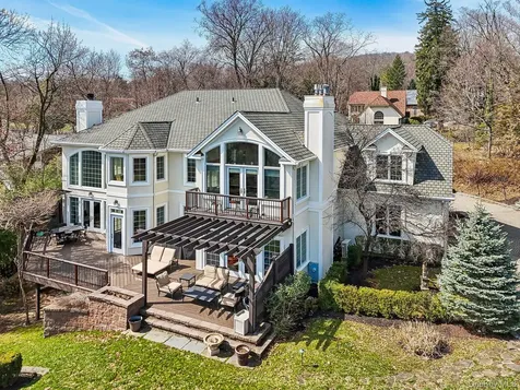 2 Tompkins Court Nyack NY 10960