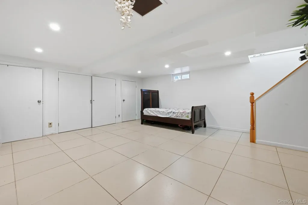 38 Fordham Street Williston Park NY 11596