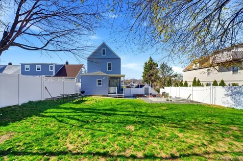101 Fortfield Avenue Yonkers NY 10701