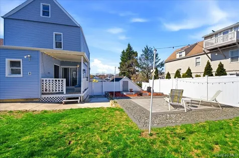 101 Fortfield Avenue Yonkers NY 10701
