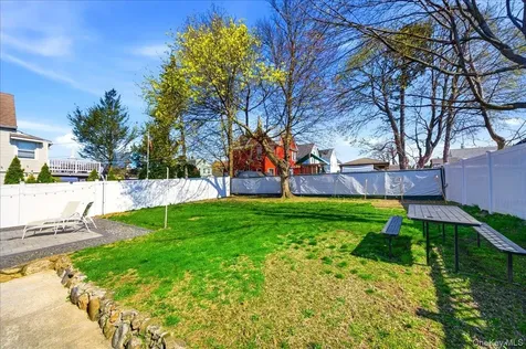 101 Fortfield Avenue Yonkers NY 10701