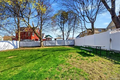 101 Fortfield Avenue Yonkers NY 10701